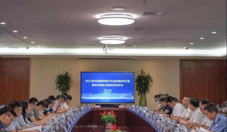 °ä²¼»áÏÖ³¡.jpg °ä²¼»áÏÖ³¡.jpg